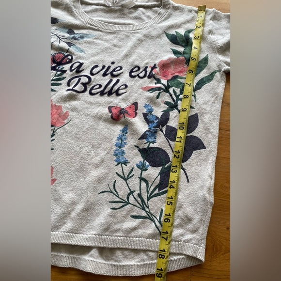 Floral Graphic Long Sleeve Top - Picture 6 of 7